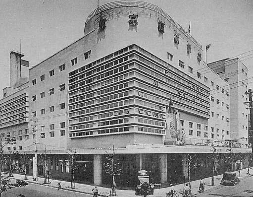 Photo of Tokyo Takarazuka Theater